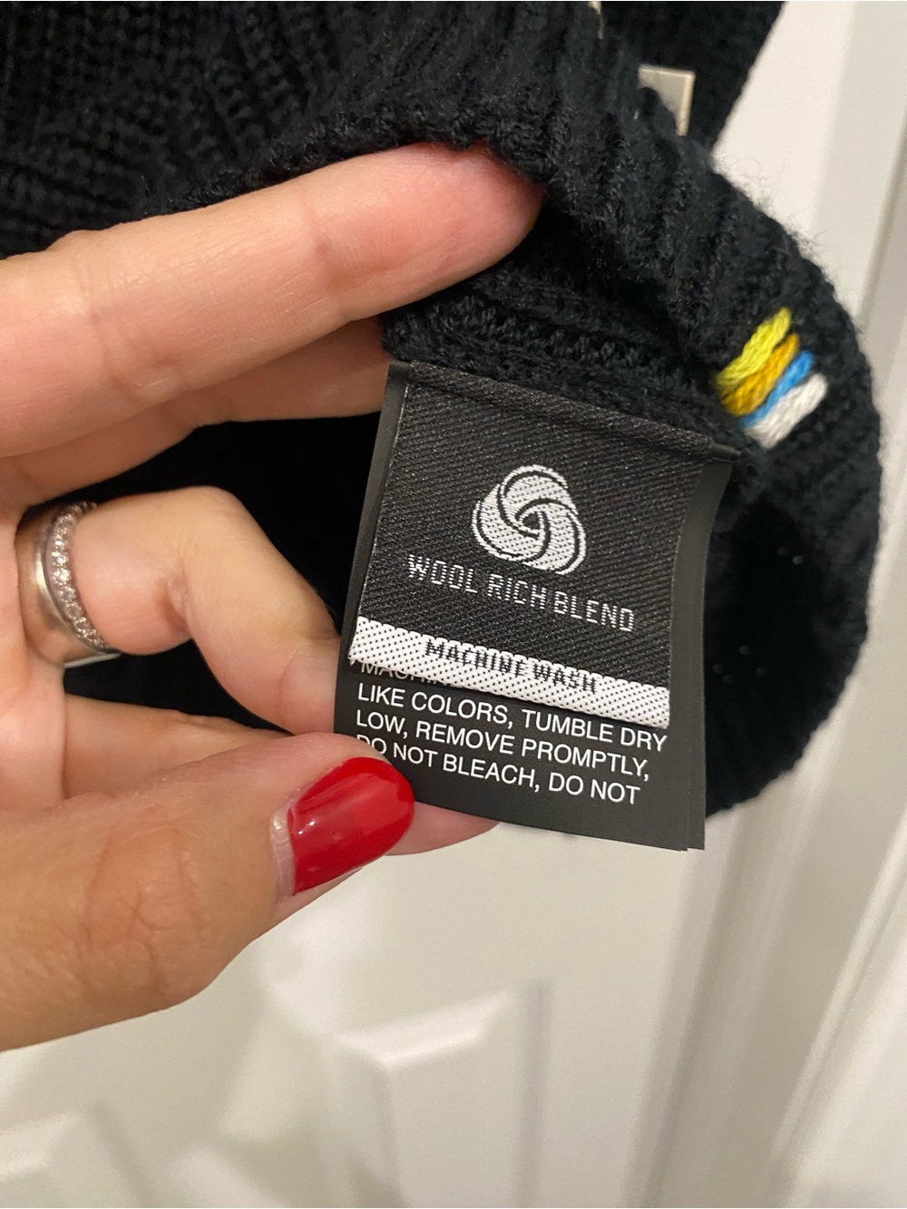 New! Vuori womens alps crew neck sweater black xl merino wool - Picture 7 of 13